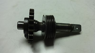 79 YAMAHA XS1100 ELEVEN XS 1100 YM69B ENGINE KICKER STARTER GEAR SHAFT ASSEMBLY