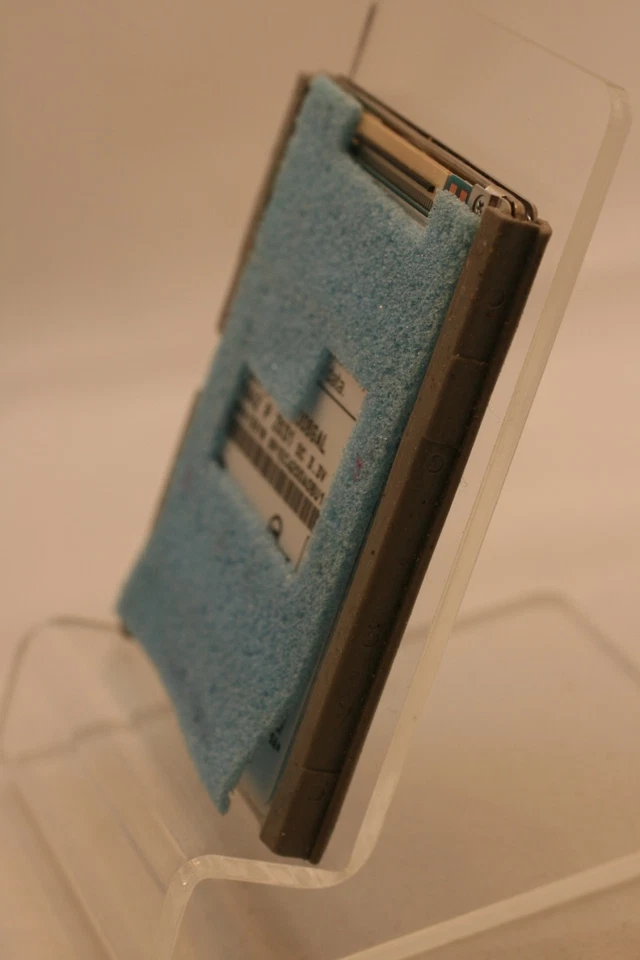 Toshiba 1.8" 30GB MK3008GAL ZIF Hard Drive for Apple iPod Video Classic 5th 5.5 - Image 3 of 4