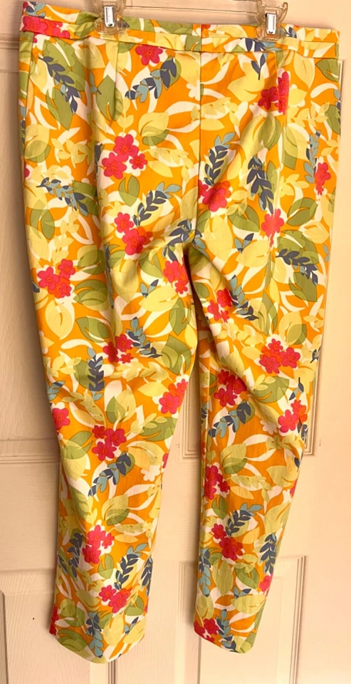 SIGRID OLSEN WOMENS SIZE 12 CROP FLORAL COTTON/NYLON/SPANDEX PRINT PANTS Sz 12 - Image 4 of 4