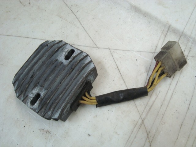OEM Voltage regulator rectifier 1990 Kawasaki ZX-6R ZX6R Ninja