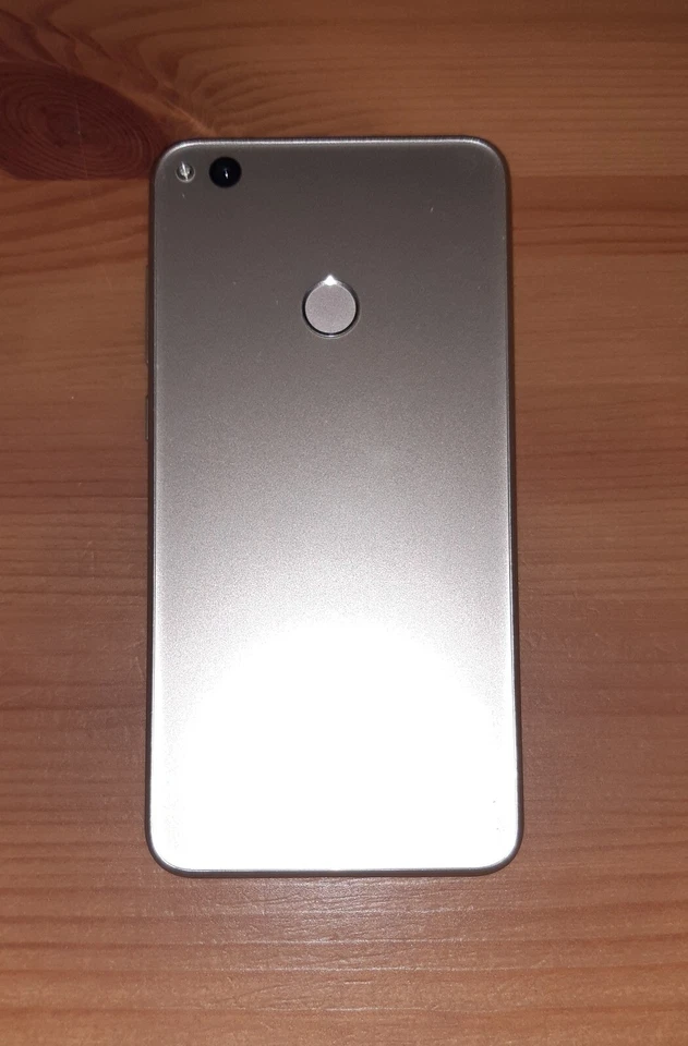 Huawei P8 Lite 2017 Smartphone - Immagine 3 di 4