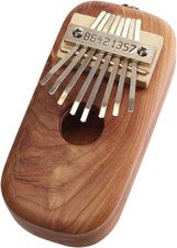 ETHNO BXCR PE - KALIMBA ELECTRO ACOUSTIC 8 NOTEN PENTATONIC - ROTE ZEDER