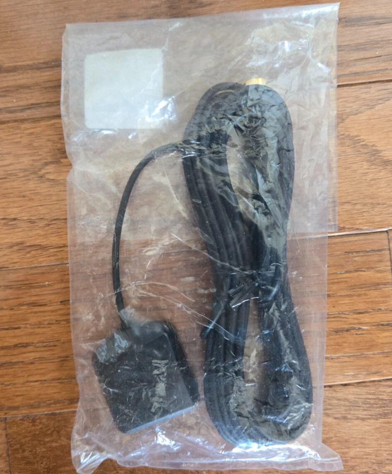 Trimble 66800-40 Active Micropatch GPS Antenna 5m SMA Male, Magnetic Mount ~NEW~ - Image 2 of 2