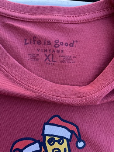 Life Is Good Vintage T-Shirt XL Red Cat Dog Christmas Peace long Sleeve mens - Picture 6 of 14