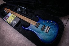 ERNIE BALL USA Music Man JP15 "Fiamma ultramarina + acero" (2024)