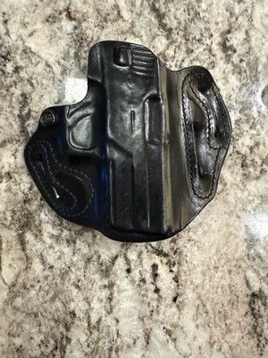 DeSantis Leather Holster for Sig Sauer P320