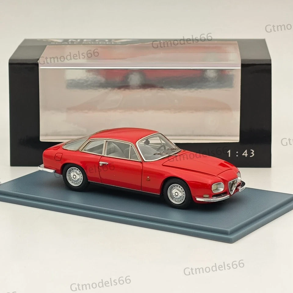 MODELOS A ESCALA 1/43 NEO Alfa Romeo 2600 Talla 1967 Coche Resina Roja Colección Limitada Foto 3 de 4