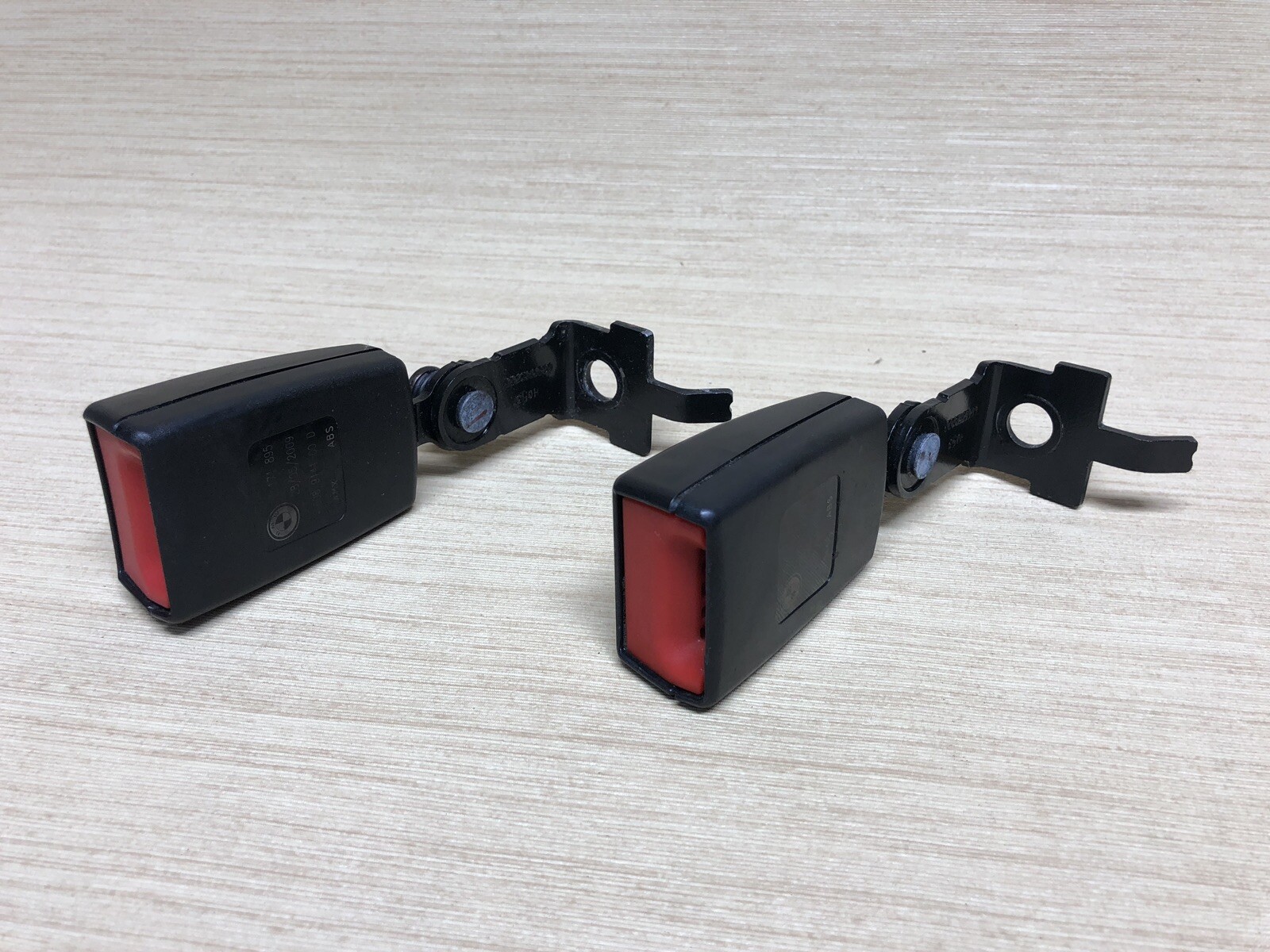 BMW E70 E71 X5 X5m X6 X6m M rear seat belt buckles OEM eBay