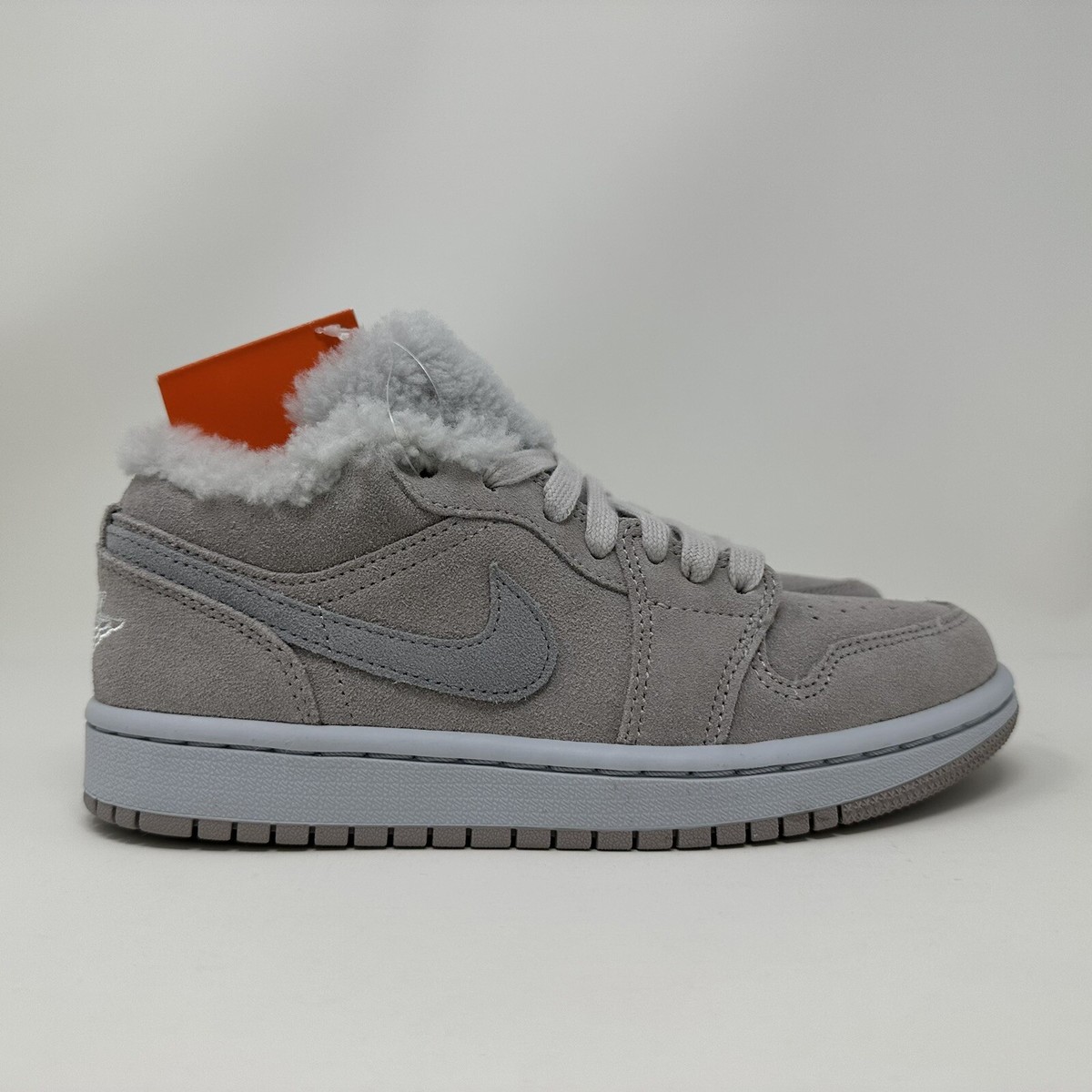 Nike WMNS Air Jordan Retro I 1 Low SE Sherpa Fleece Women