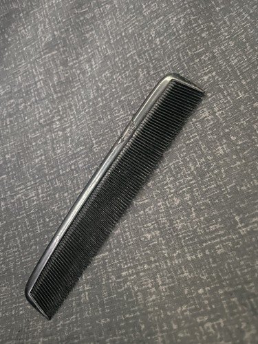 hair comb - Picture 1 of 1