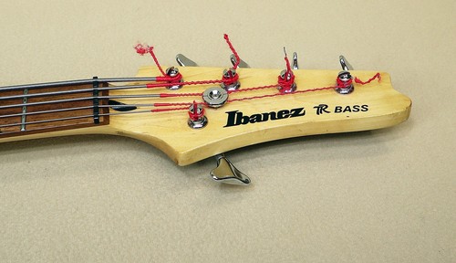 Ibanez TR75 5-strings Bass Guitar - Picture 5 of 13