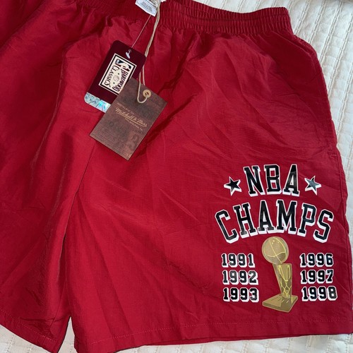 Pantaloncini Mitchell & Ness NBA Team Chicago Bulls Champions nylon tessuto rete L nuovi con etichette - Foto 2 di 5