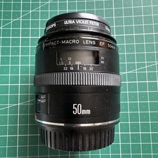 Canon EF 50mm f/2.5 Macro Lens
