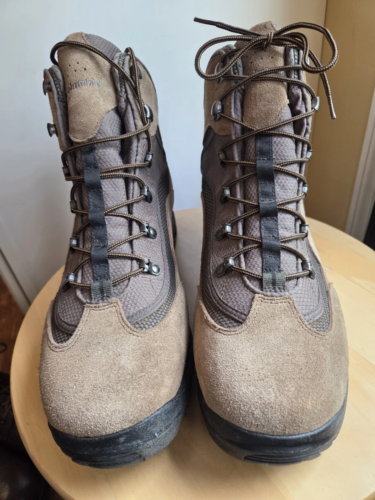 Columbia Mens Hiking Boots Size 14