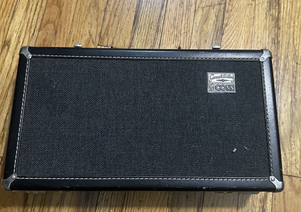 Clarinete de madera de granadilla Conn 80N Victor Bb -- JUEGA MUY BIEN Foto 2 de 3