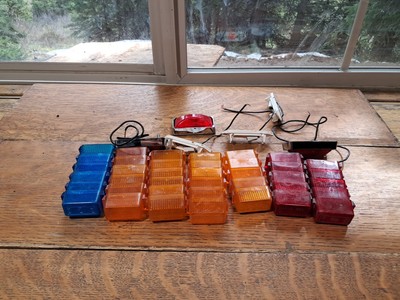 Lot Of Vintage Do-Ray Clearance Amber Marker Light And Othe Brands K93
