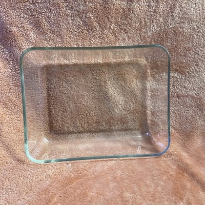 Pyrex 7211 Rectangle Casserole Glass 6 cup Baking Storage Dish 1.5L 8x6x2 No Lid