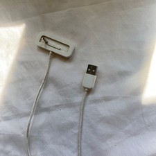 IPod Shuffle 2nd Generation Apple USB Dock Cradle Charger