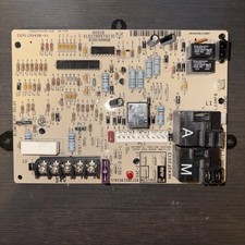 Carrier Bryant CEPL130438-01 Furnace Control Circuit Board HK42FZ013