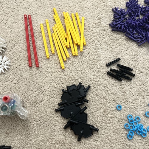 1990’s VINTAGE Knex Instruction Manual Lot & Pieces Racers Riders Action Figure - Picture 23 of 24