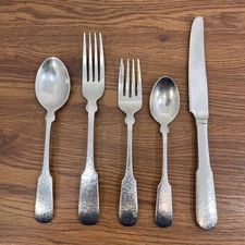 TOWLE HAMMERSMITH GERMANY 5 Piece Place Setting  18/8 Knife Forks Spoons (C)