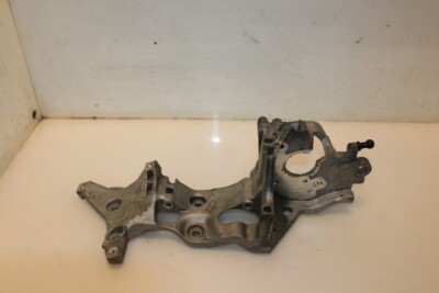 HALTERUNG DIESELPUMPE VW Touran (5T1) MPV 2.0 TDI 190 (DFHA) 2015 04L903143B