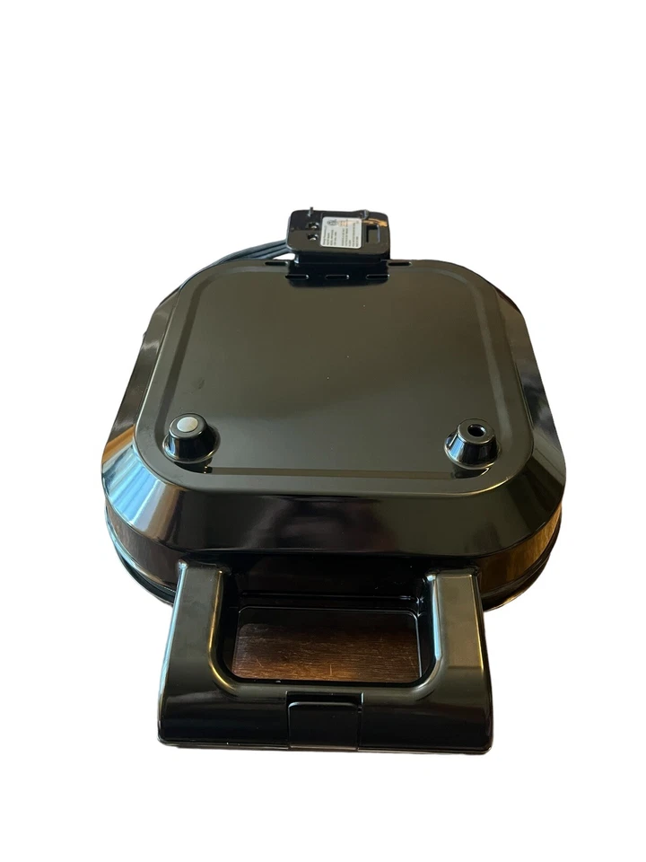 Pastelera eléctrica Wolfgang Puck 8 cavidades usada una vez Foto 4 de 4