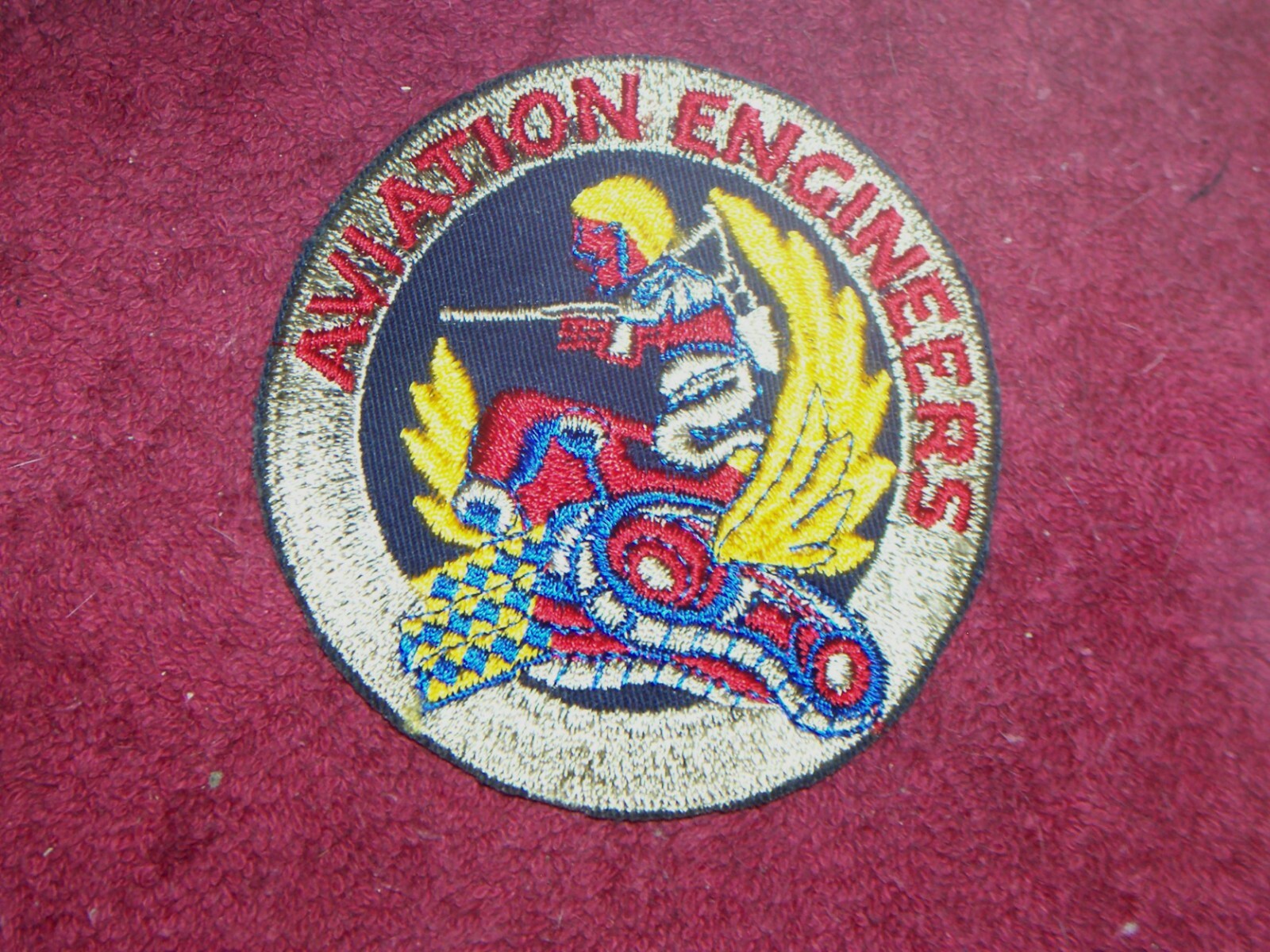 EARLY WW II US ARMY AIR FORCE AVIATION ENGINEERS PATCH UNISSUED