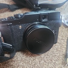 Fujifilm Fuji X10 12.0MP Digital Camera 