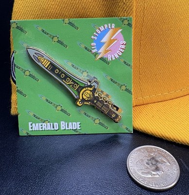 RahnniFitteds Emerald Blade Hat Pin Sword Enamel Pin DS Rare Collectors