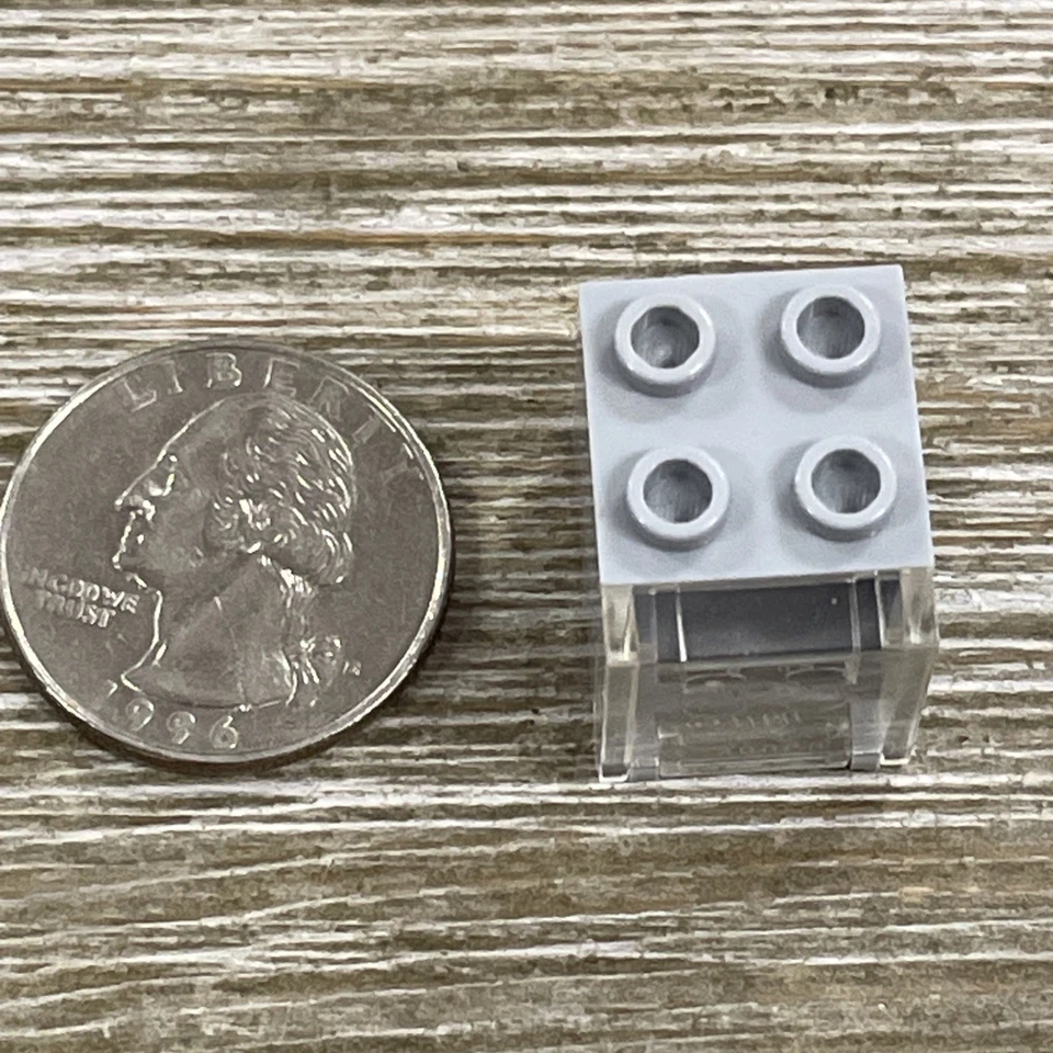 LEGO 30028 Gray Container Box 4345 2 x 2 x 2 Clear Door with Slot - Image 4 of 4