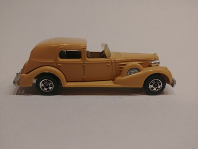 hot wheels 35 classic caddy 1981