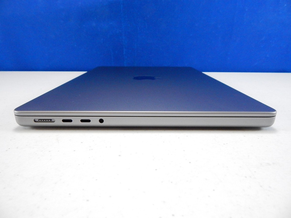 Apple MacBook Pro Laptop (14 Apple MacBook Pro Laptop (14