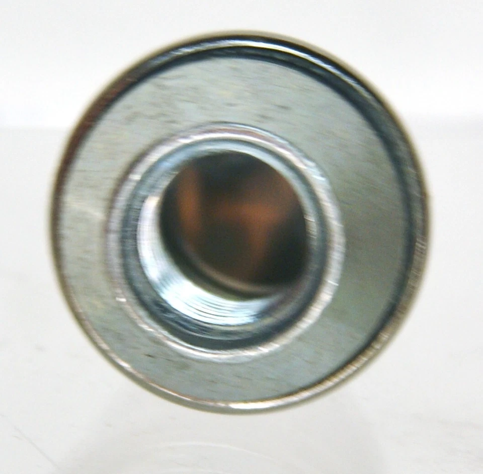 Ford Focus Fiesta 2000-2013 8S4Z-1012-B tuerca de rueda OEM 6760 Foto 2 de 4