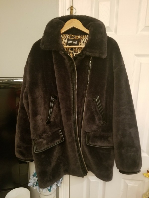 NEW JUST CAVALLI WOMEN'S BLACK FAUX FUR Sz 46 COAT ZIPPER With Tags