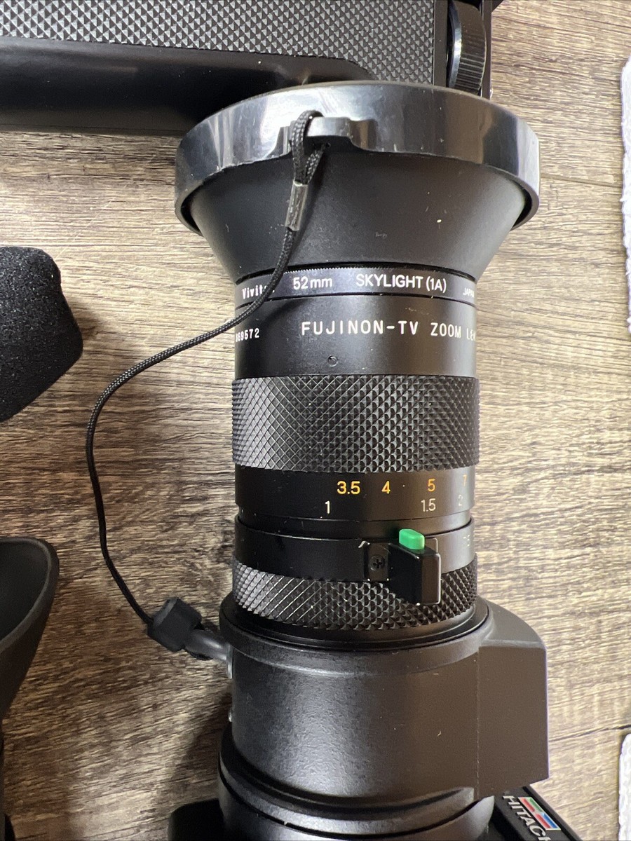 Hitachi VK-C1000 First Consumer Color Video Camera Great