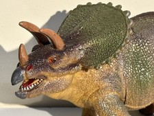 Vintage TRICERATOPS Dinosaur Soft Vinyl Figure Model 11  