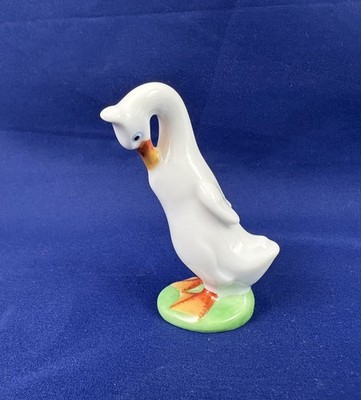 Vintage Herend White Goose Preening Porcelain Bird Figurine 