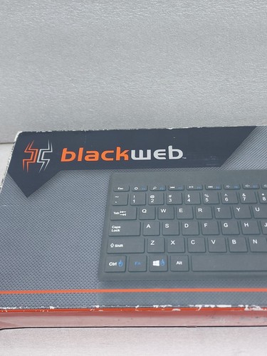 Blackweb BWA15HO107 Wireless Touch Keyboard w/o Receiver - Picture 9 of 17