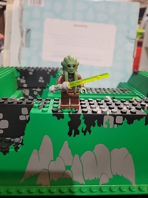 LEGO  Star Wars Kit Fisto Minifigure Jedi Knight Master 8088 7661 9526 sw0163