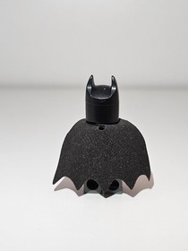 LEGO Batman BAT024 DC Super Heroes Dark Knight Gray Suit 7888 Great condition