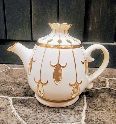 Partylite Tea For Two Collectible Teapot  Votive/Tealight Holder L k  