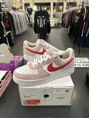Nike Air Force 1 Low Valentine's day Love Letter Size 11