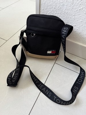 Schöne Umhängetasche von Tommy Hilfiger neu