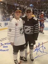 Meghan AGOSTA Signed 8x10 Photo! 3x OLYMPIC GOAL MEDALIST. TEAM CANADA!! W/COA