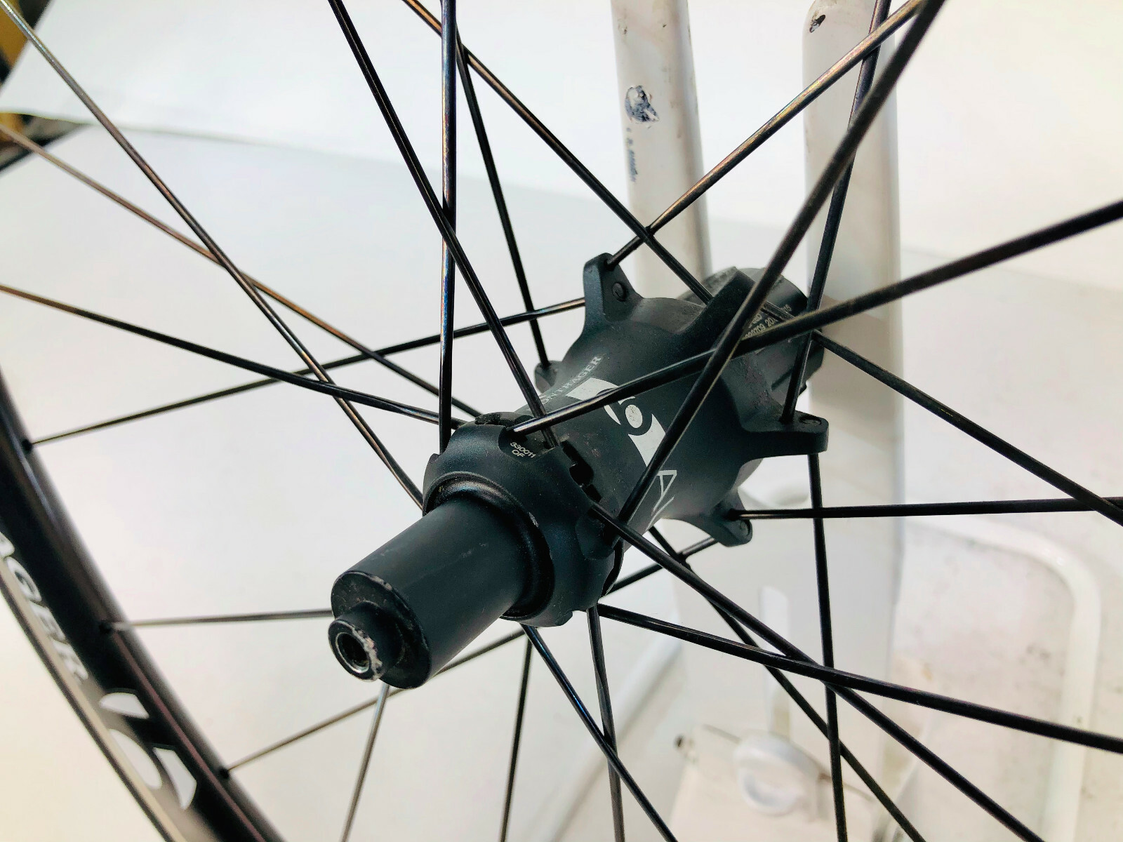 bontrager aura 5 carbon