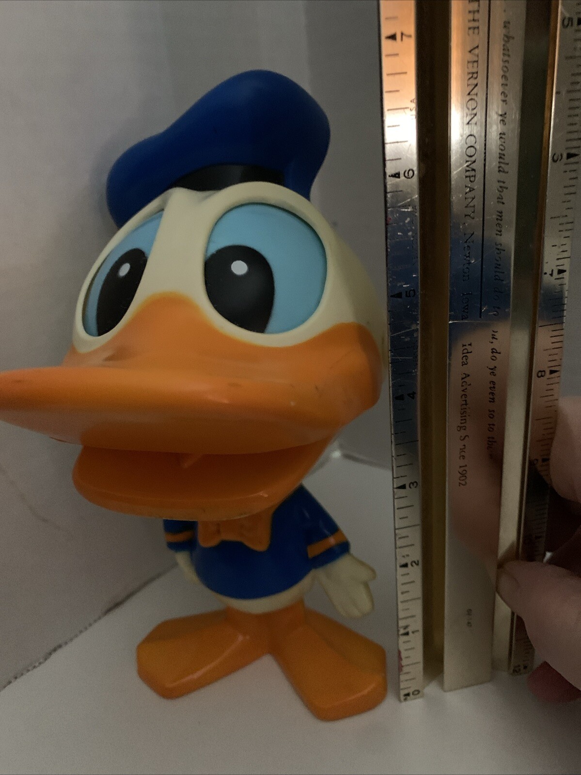 VINTAGE 60s 70s CHATTER CHUMS Donald Duck Pullstring Toy  WORKS RARE!