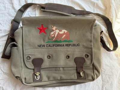 Fallout New Vegas ''New California Republic'' Canvas Messenger Bag Bethesda - USED