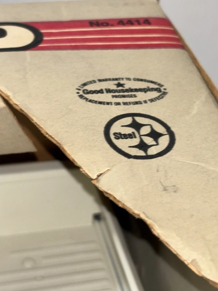 Nylint 14" True Value Hardware Chevrolet Pickup Truck Vintage Pressed Steel USA - Image 4 of 4