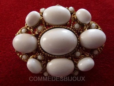 Vintage Brosche Neo Klassisch Oval - Goldschmuck Cabochon Weiß